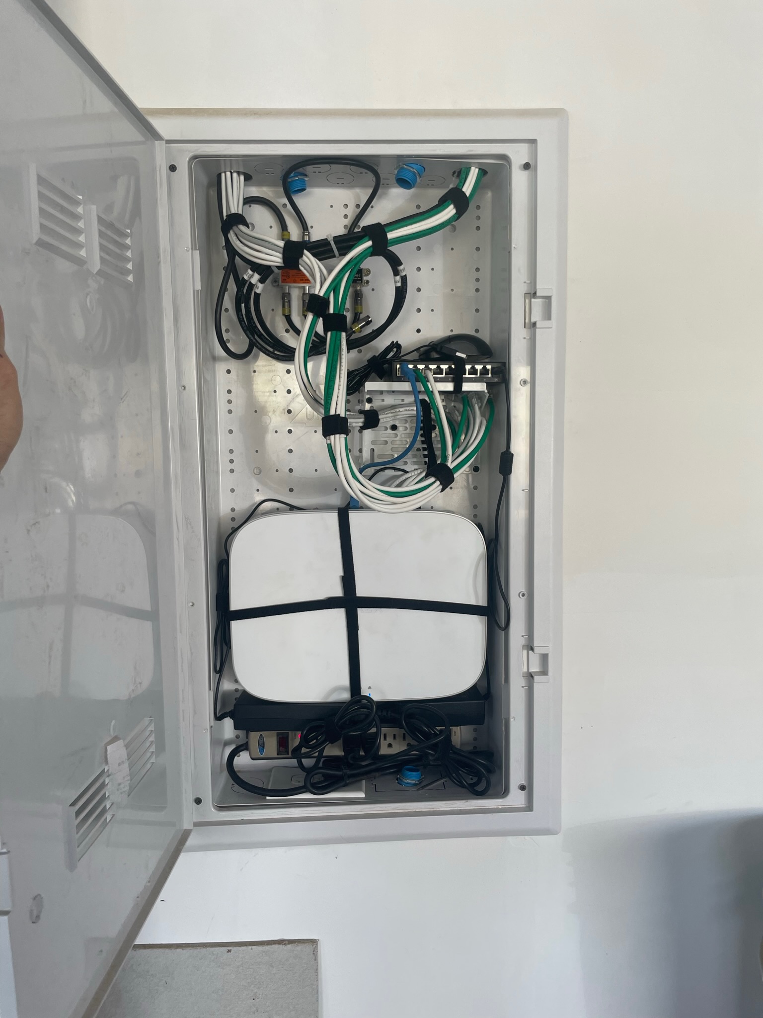 Hands-On Idaho mounting and install project example for a local homeowner